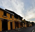 Ngắm bình minh trên phố cổ Hội An