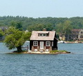 Những ngôi nhà, biệt thự độc đáo trên mặt nước tại quần đảo Thousand