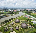 Những mái nhà lá khổng lồ bên sông Sài Gòn