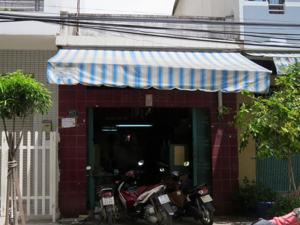 Nhà có giếng trời, vị trí đẹp cẩn tiền bán gấp