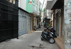 Bán nhà hẻm thông 4m đường Phạm Văn Hai, quận Tân Bình