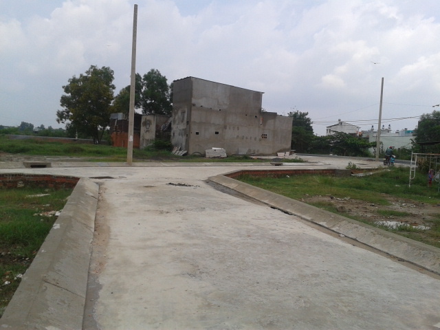 Chuyển nhượng lô đất 2 mặt tiền khu dân cư Gò Mây 2, giá 365 triệu/nền