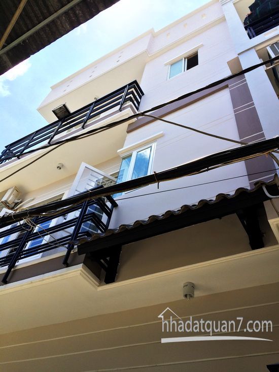 Nhà phố hiện đại 2 lầu hẻm oto 4m đường Huỳnh Tấn Phát, Q7 (hẻm 719)