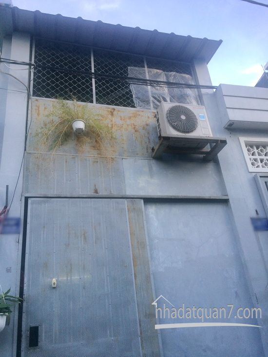 Bán gấp nhà 1 lầu hẻm 118 Bùi Văn Ba, Tân Thuận Đông, Quận 7