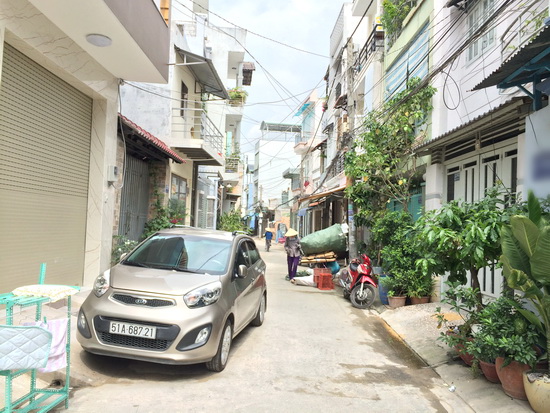 Bán gấp nhà phố 1 lầu đẹp hẽm nội bộ 6m đường Lý Phục Man, Quận 7