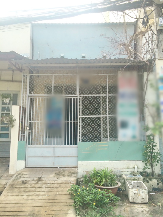 Bán gấp nhà nhỏ 1 lầu đúc hẽm nội bộ 2m đường Nguyễn Thị Thập, Q7 (cạnh Lotte)