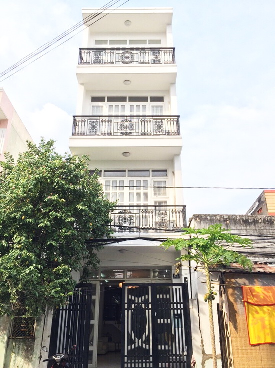 Nhà 245m2 (4mx20m) Đuờng số 41, Quận 7, 3 Tấm