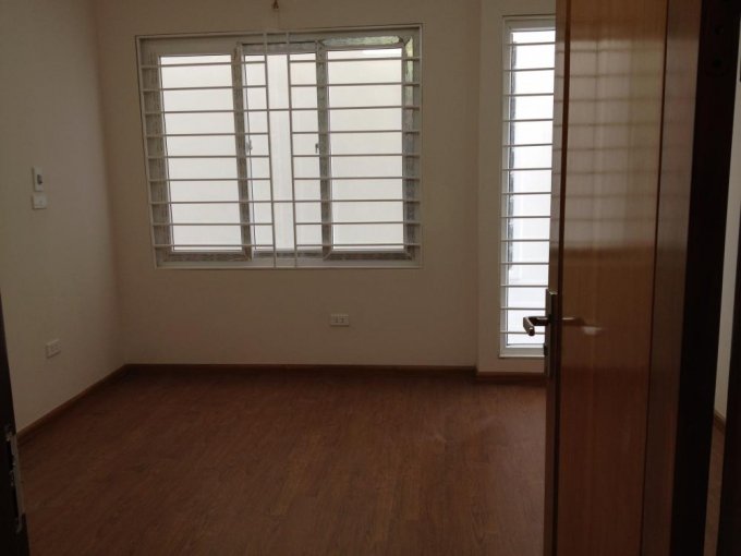 Phú Nhuận - Huỳnh Văn Bánh, 4.3x12m, 2 lầu + ST, 4.5 tỷ