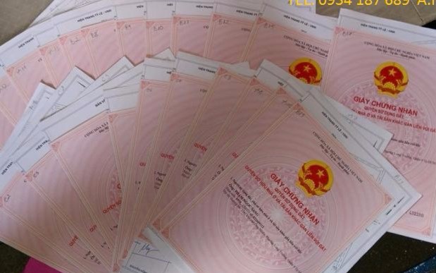 Bán nhà riêng mặt tiền đường Phú Thuận, Quận 7. DT: 80m2, 1 trệt, 1 lầu, 2PN, 1.9 tỷ