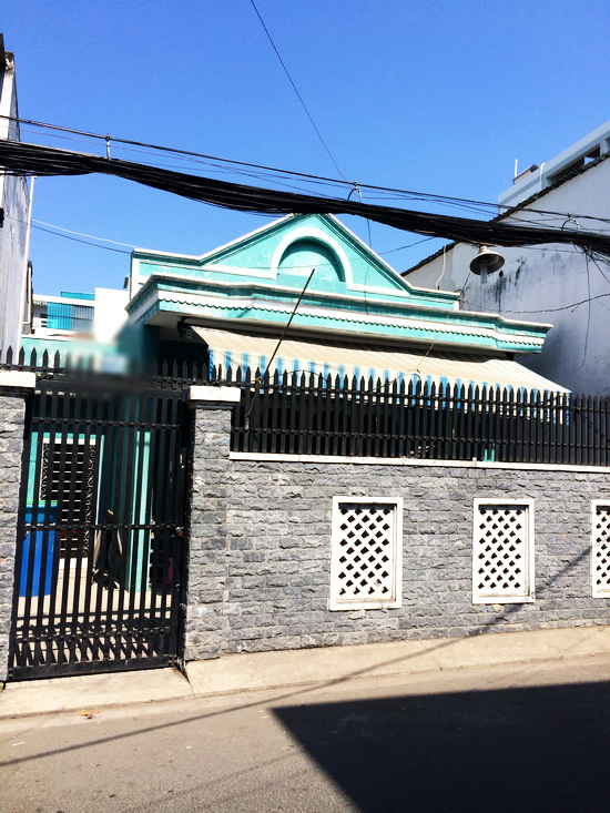 Bán gấp nhà nát Mặt Tiền hẻm 142 đường Nguyễn Thị Thập, P. Bình Thuận, Q.7