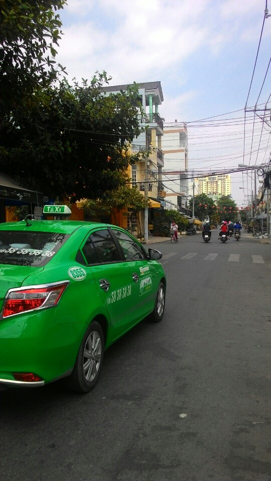 Đất mặt tiền hẻm xe hơi đường Lâm Văn Bền, F.Tân Quy, Quận 7, DT:9.5x30m, NH: 10.5m