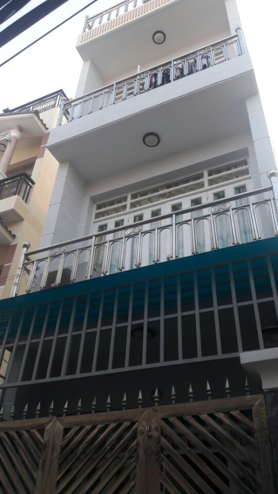 Bán nhà phố 2 lầu sổ hồng riêng hẻm xe hơi 1027 Huỳnh Tấn Phát, Quận 7, giá 2.25 tỷ