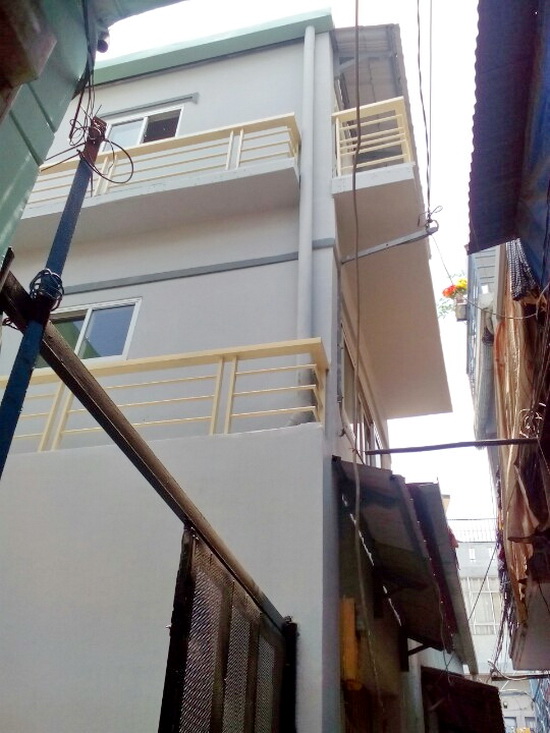 Bán nhà đường Lưu Trọng Lư Q.7, gần khu chế xuất Tân Thuận Q7, DT: 3.1x5.5m, nhà mới vào ở liền