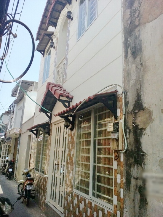 Cần bán gấp nhà mới xây 1 Lầu, hẻm 257 Nguyễn Thị Thập, Quận 7