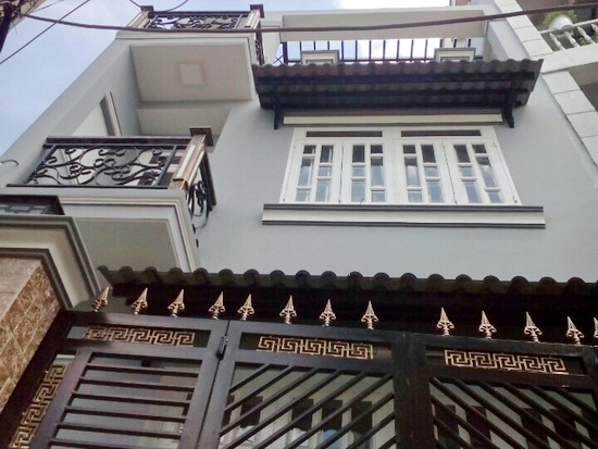 Bán nhà 2 lầu 5x13m hẻm 1024 Huỳnh Tấn Phát, F.Phú Thuận, Quận 7