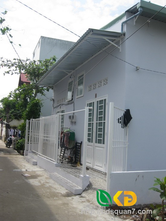 Bán dãy 10 phòng trọ hẻm xe hơi Huỳnh Tấn Phát 200m² giá cực rẻ 4.4 tỷ