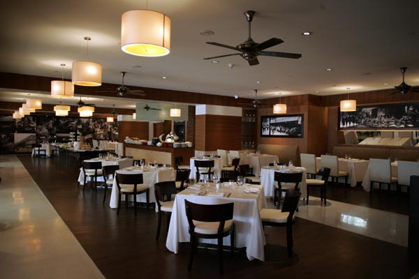 Bán Khách sạn 65 Hồ Tùng Mậu đối diện Toà nhà Bitexco 68 tầng: 4.7m x 34m, 40 phòng, 9 lầu.Giá mới 105 tỷ