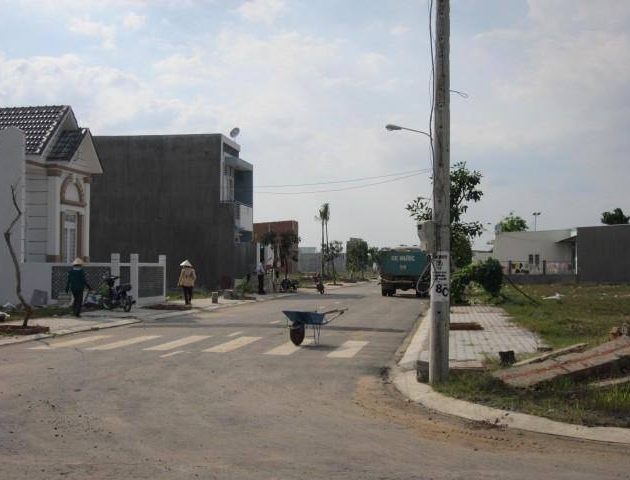 Bán lô đất view sông đường lớn ngay Co.op Mart Thị Trấn Bến Lức