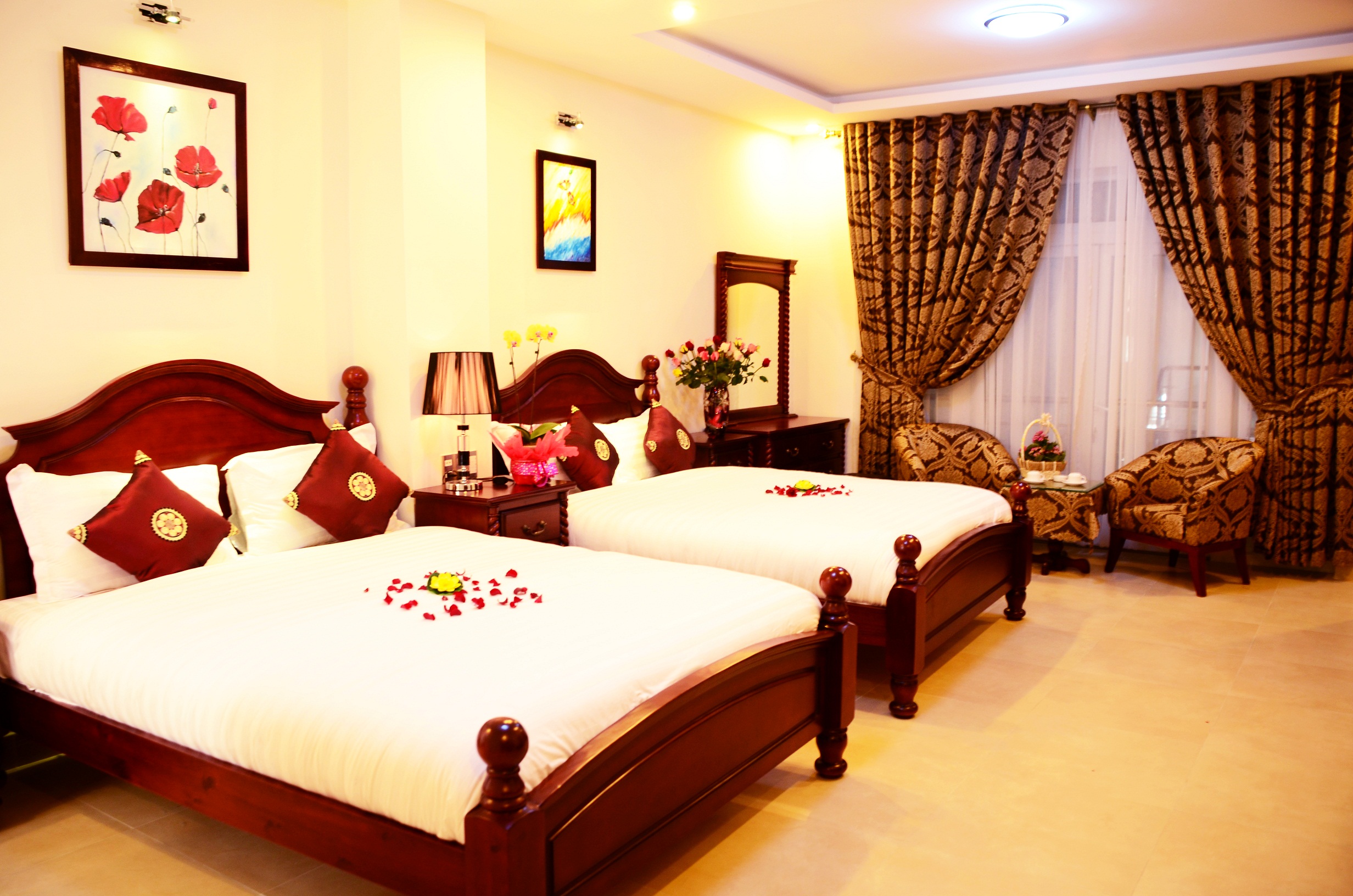 Bán nhà 67 - 69 - 71 - 73 Hồ Tùng Mậu quận 1 Đối diện Pitexco phù hợp xây khách sạn 4 sao ...