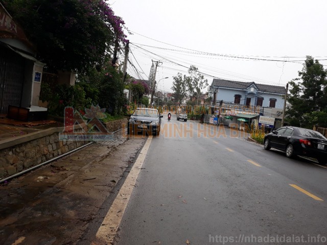 Cần bán gấp nhà đường Trần Bình Trọng - Phường 5 - Đà Lạt