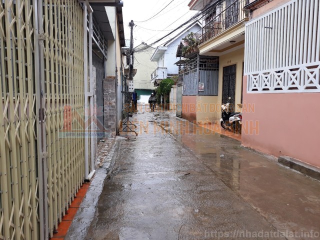 Cần bán gấp nhà đường Ma Trang Sơn - Phường 5 - Đà Lạt