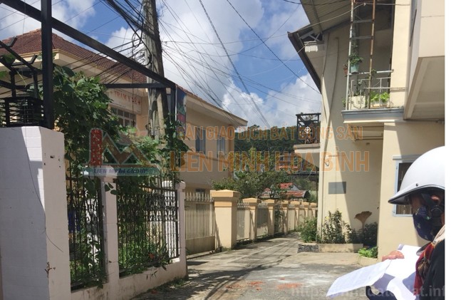 Cần bán nhà đường Lê Hồng Phong, P4, TP Đà Lạt