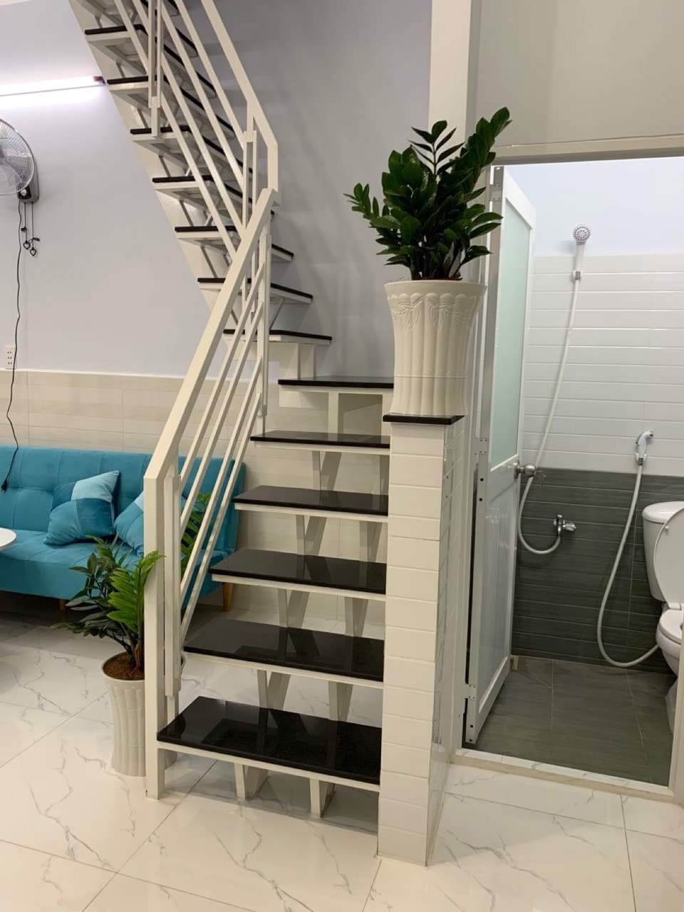 Bán gấp nhà Quang Trung, Gò Vấp, 2 tầng, giá chưa đến 3 tỷ