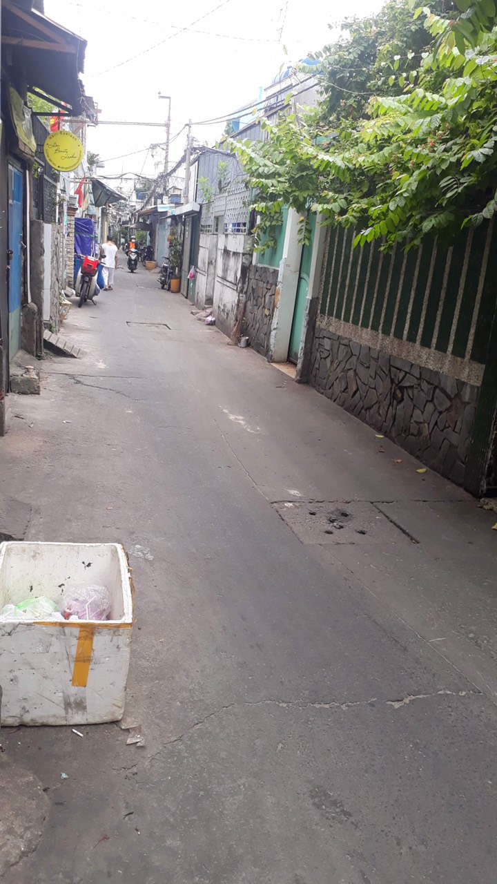 Hộ khẩu Gò Vấp, hẻm xe hơi đỗ cửa, giá chỉ 1 tỷ 7