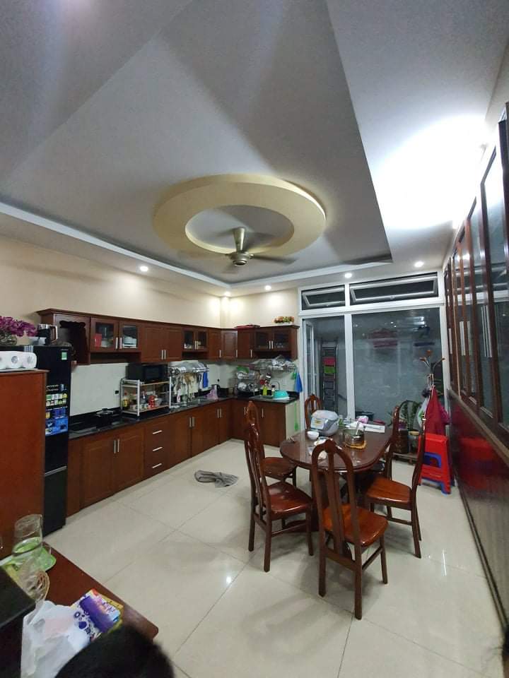 HẺM XE HƠI NHÀ ĐẸP GẦN PHAN HUY ÍCH GÒ VẤP 3 TẦNG 4 PN GIÁ 4 TỶ 4 TL