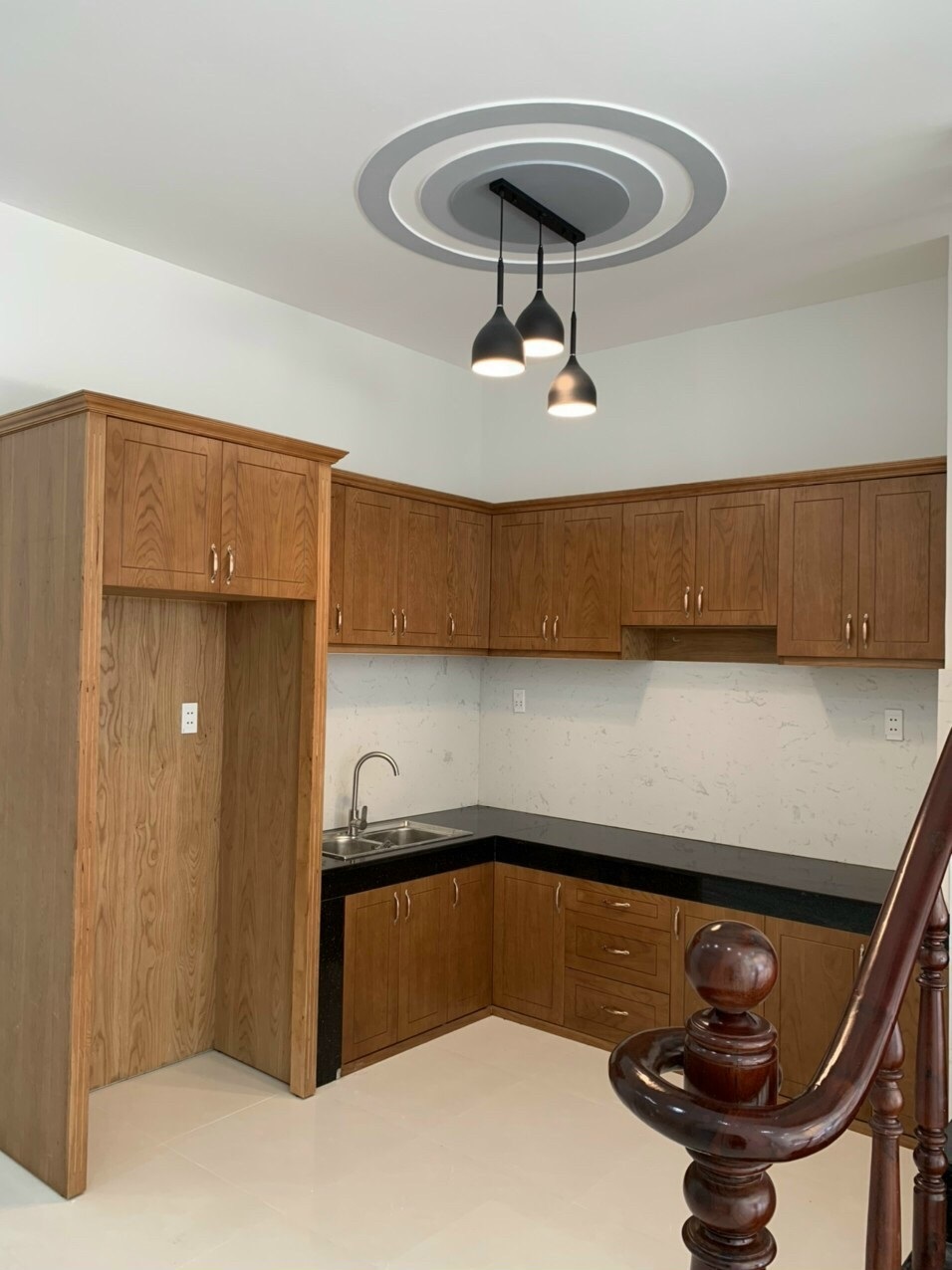 GIÁ NÀO GIA ĐÌNH CŨNG BÁN nhà 54m2 4.5mx12m Nguyễn Khoái Phường 2 Quận 4 hạ còn 3 tỷ 2