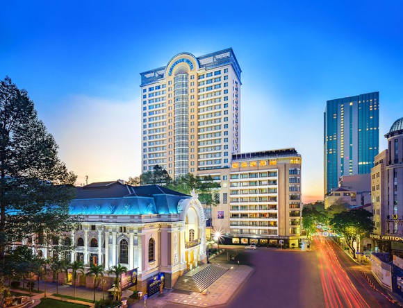 Cần bán khách sạn Caravelle Hotel 5 Star 19 - 23 Công trường Lam Sơn và Đồng Khởi, Bến Nghé, Quận 1