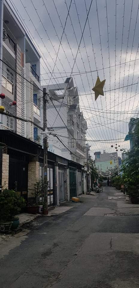 Nhà Đường số 11 gần Lê Văn Thọ HXH Gò Vấp 60m2 Giá 4 tỷ 5 TL