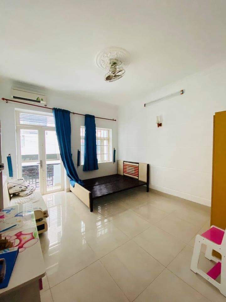 Gần Ngã tư GA Thạnh Lộc 29 HXH vào nhà 91m2 giá 3 tỷ 85 TL