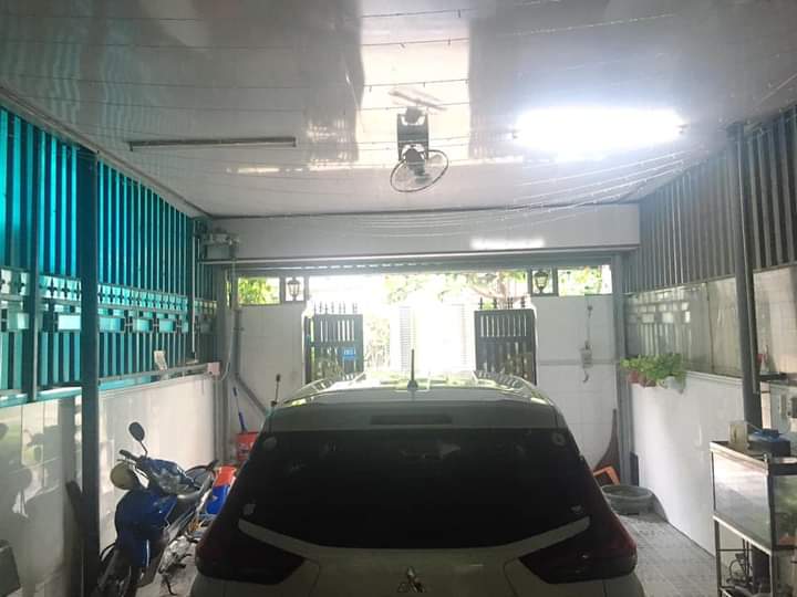 Bán Gấp nhà gần Nguyễn Thị Sáu Thạnh Lộc Quận 12 hẻm 8m 3PN giá 4 tỷ hơn TL