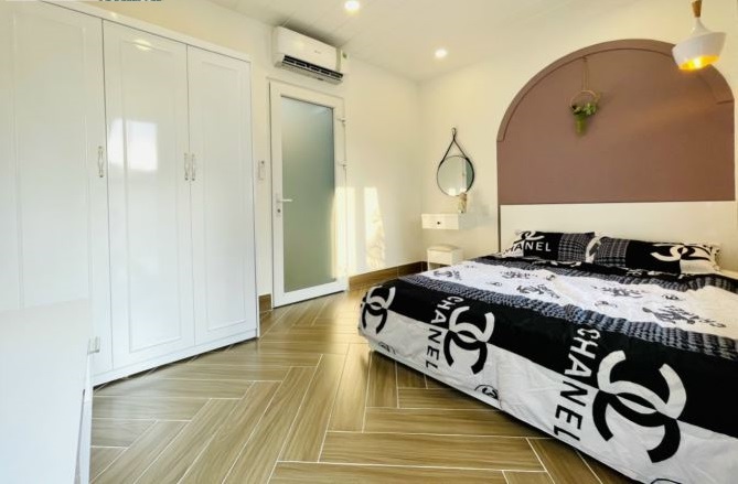 Bán nhà 3 tầng mới Lạc Long Quân phường 10 Tân Bình 3.60 tỷ, 35m2