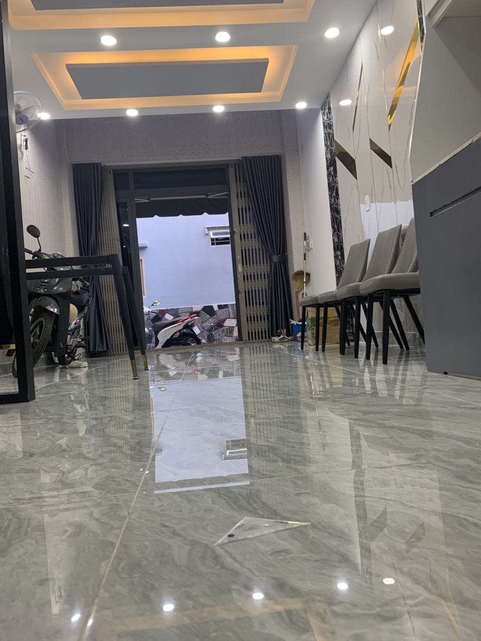 Nhà mới đẹp Nguyễn Trãi, Quận 5, 32m2 4 tầng chỉ 5 tỷ 200