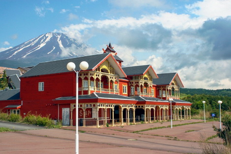 Công viên siêu thực bỏ hoang tại Nhật Bản