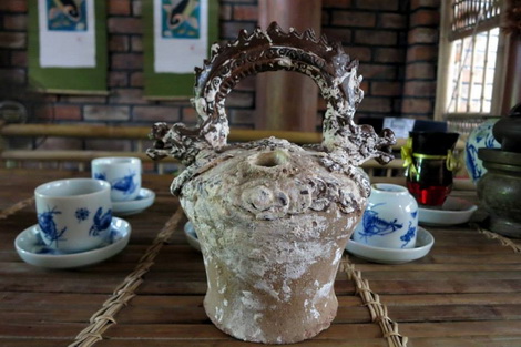 Nhà cổ trăm tuổi giữa thủ đô