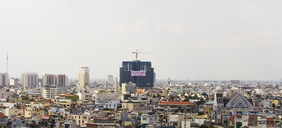 Lễ cất nóc Bảy Hiền Tower