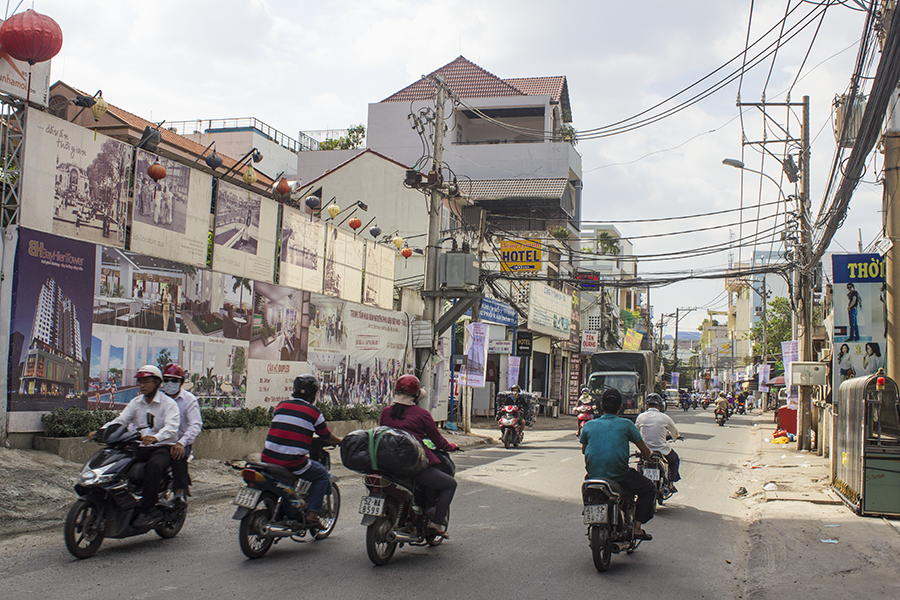 Con đường tơ lụa