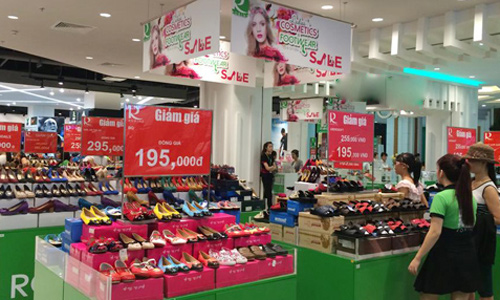 Bội thực mặt bằng bán lẻ