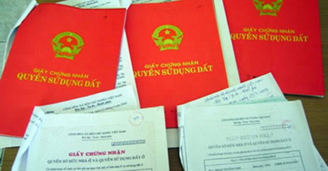 Làm giả giấy tờ nhà đất