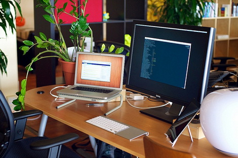 Phong thủy phòng làm việc