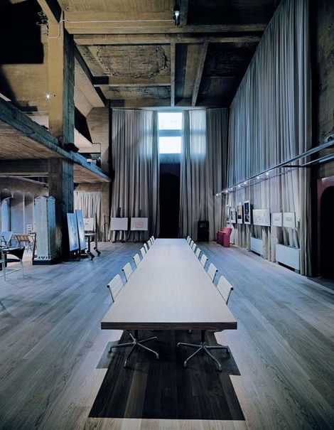 Cải tạo nhà máy bỏ hoang