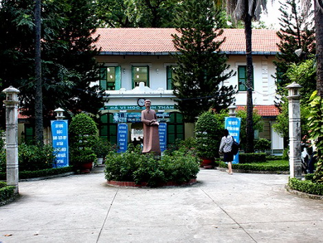 Ngôi trường cổ nhất Sài Gòn