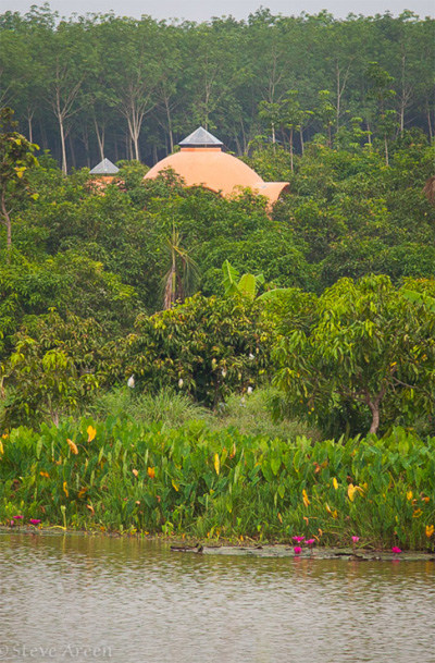 Nhà độc theo kiểu resort